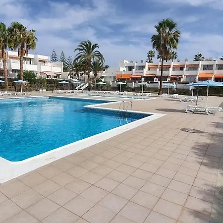 Chaparral Studio With Terrace And Pool View Апартаменты *